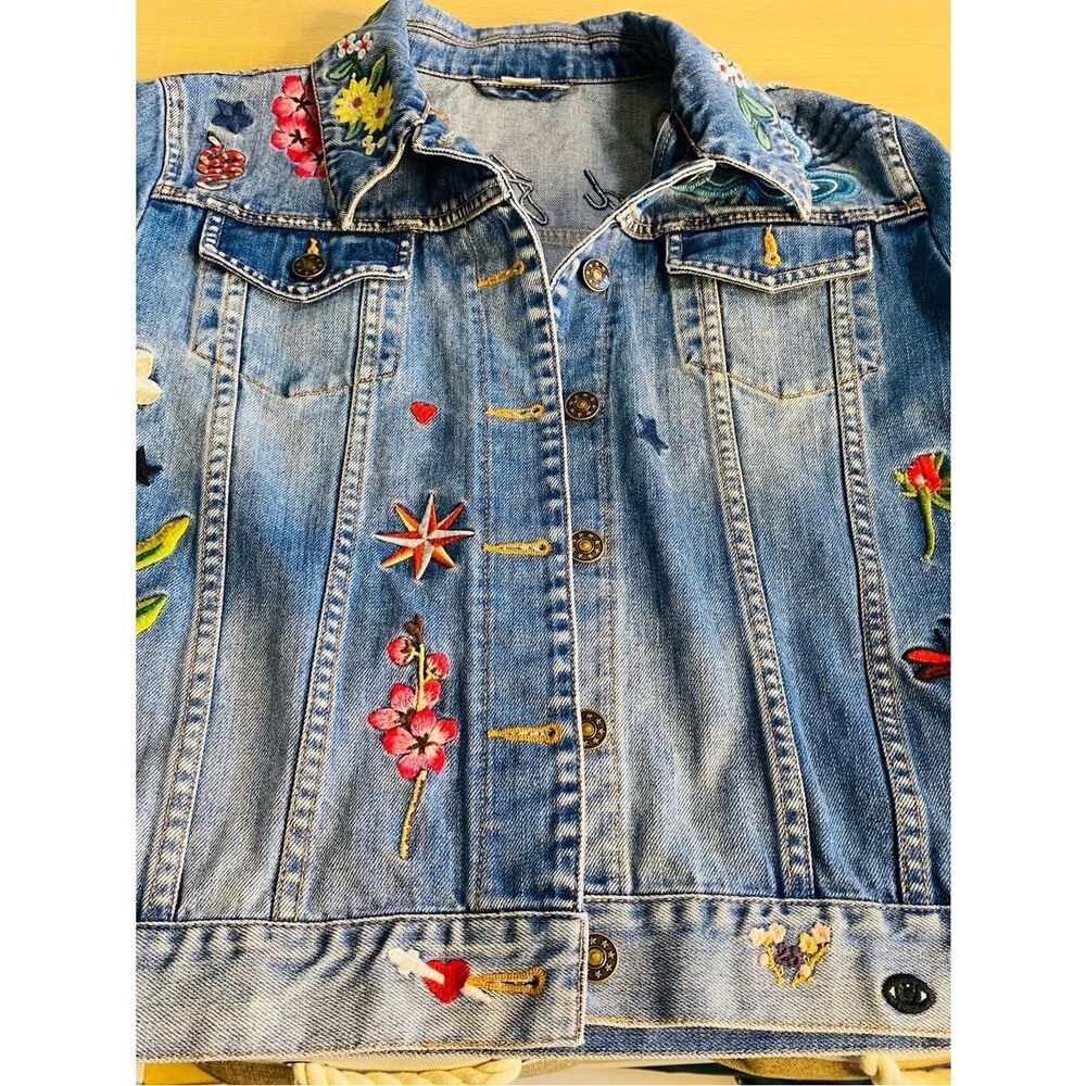 Gucci California Embroidered GG Denim Jacket Size Small - Picture 9 of 17